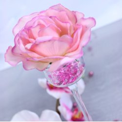 Diamant confetti - Lyserd - 1,2 cm - 100 stk.