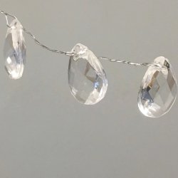 Gren med drbe krystaller