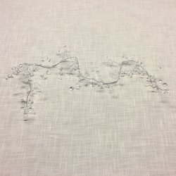 Gren med drbe krystaller