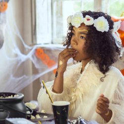 Blomsterkrone - Hvid - 17 cm