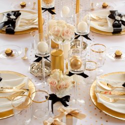 Bordlber - Organza - Vendbar med guld / slv prikker - 36 cm x 9 meter