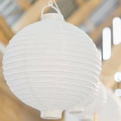 Lanterne med pre - Hvid - 30 cm