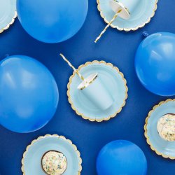 Krus - Lysebl med guldkant